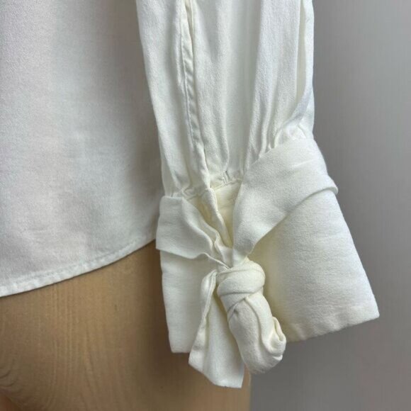 Tiger of Sweden Women’s 36 U.S. Small White Acrylic Long Sleeve Blouse Top - Picture 4 of 15